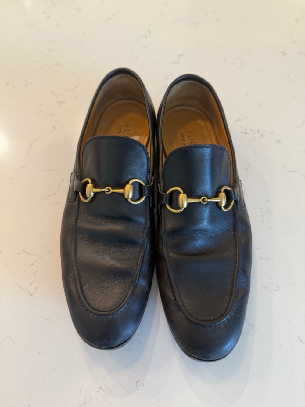 Gucci Black Leather Loafers with Gold Horsebit - Picture 4 of 6